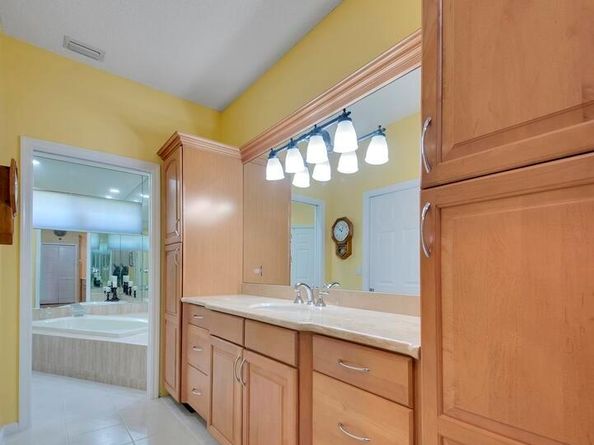 19261 Cherry Hills Terrace, Boca Raton FL 33498