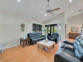 19261 Cherry Hills Terrace, Boca Raton FL 33498