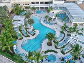 10 Southport Lane B, Boynton Beach FL 33436