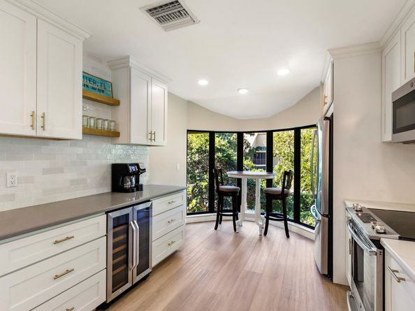 17137 Waterbend Drive 201, Jupiter FL 33477