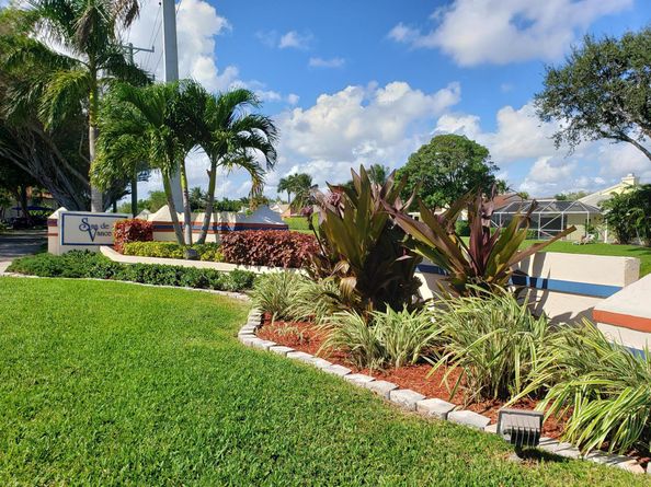 380 NW 67th Street 207, Boca Raton FL 33487
