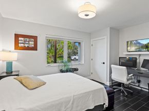 2409 NE 37th St, Fort Lauderdale FL 33308