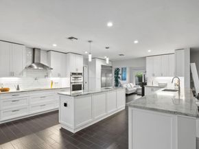 2409 NE 37th St, Fort Lauderdale FL 33308