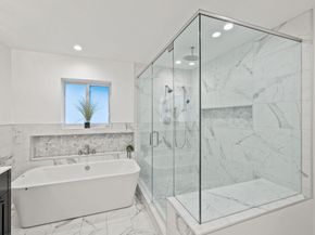 2409 NE 37th St, Fort Lauderdale FL 33308