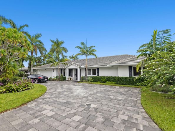 2409 NE 37th St, Fort Lauderdale FL 33308