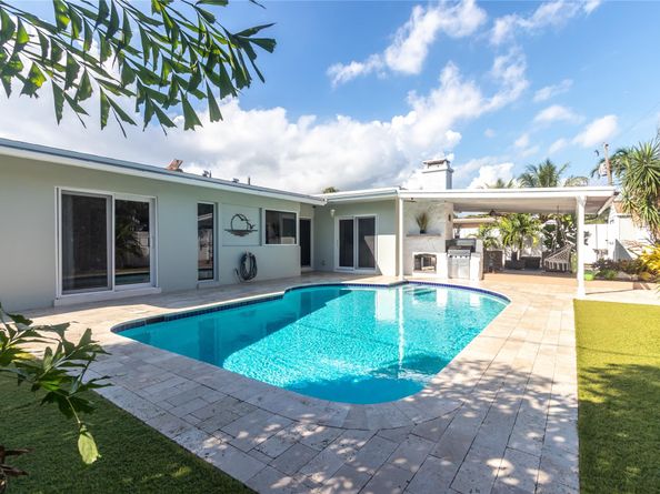 4460 NW 17th Ter, Oakland Park FL 33309