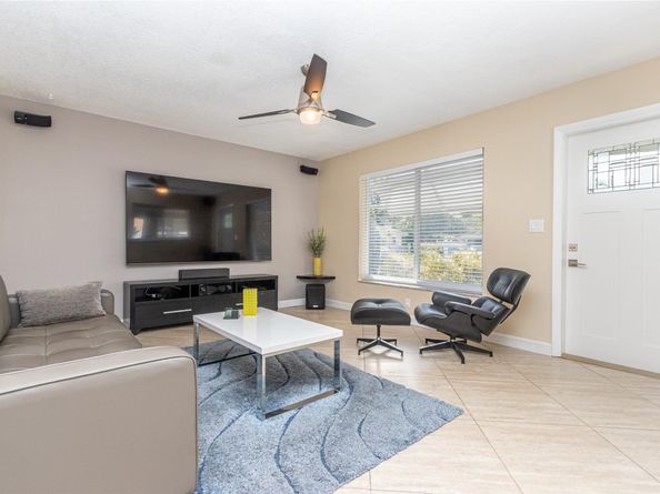 4460 NW 17th Ter, Oakland Park FL 33309