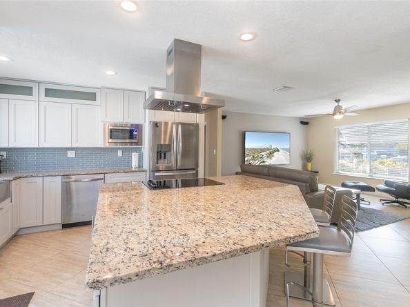 4460 NW 17th Ter, Oakland Park FL 33309