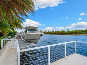 1900 Intracoastal Dr, Fort Lauderdale FL 33305