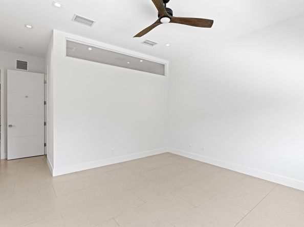 1208 Lake Avenue, West Palm Beach FL 33401