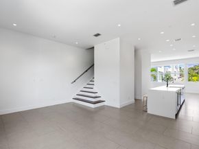 1208 Lake Avenue, West Palm Beach FL 33401