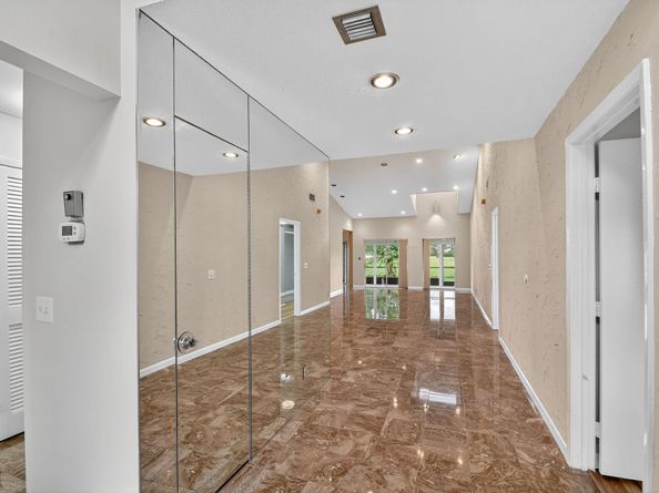 6869 Fountains Cir 6869, Lake Worth FL 33467