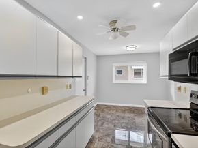 6869 Fountains Cir 6869, Lake Worth FL 33467