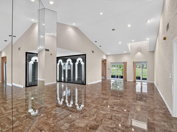 6869 Fountains Cir 6869, Lake Worth FL 33467