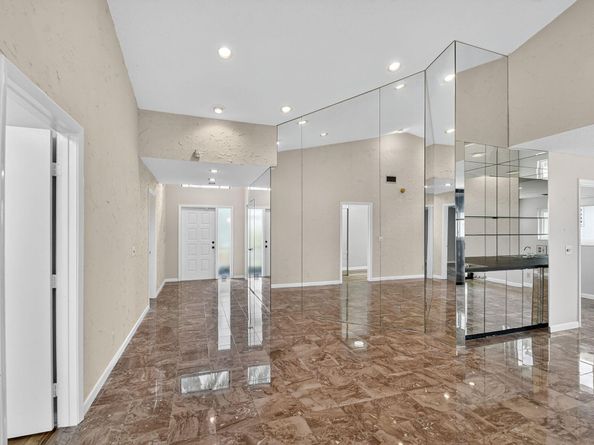 6869 Fountains Cir 6869, Lake Worth FL 33467