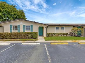 2966 Ashley Drive E I, West Palm Beach FL 33415