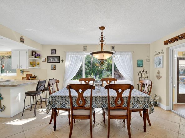 2630 SW 5th Street, Boynton Beach FL 33435