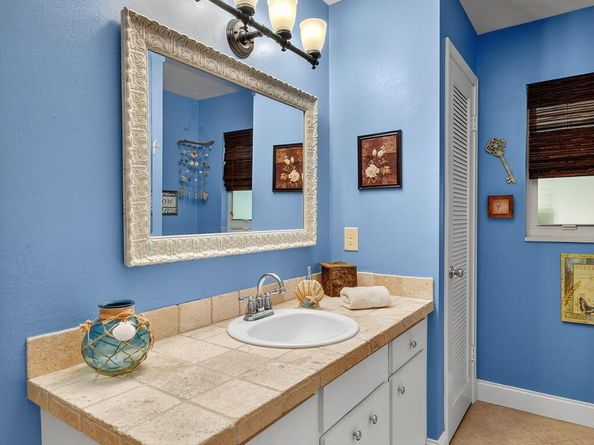 2630 SW 5th Street, Boynton Beach FL 33435