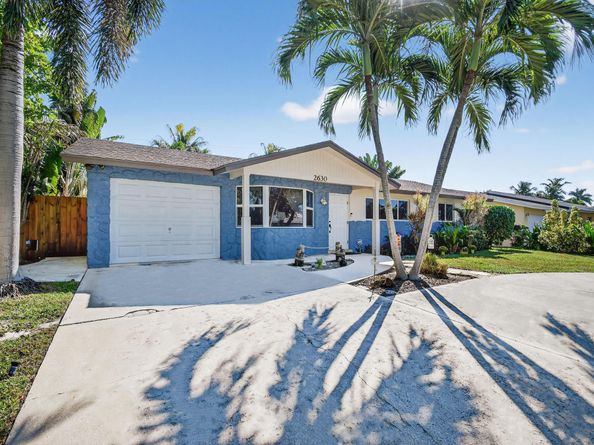 2630 SW 5th Street, Boynton Beach FL 33435