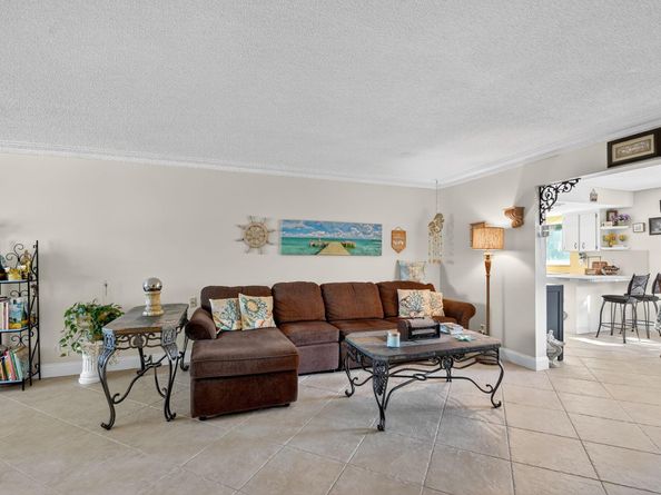 2630 SW 5th Street, Boynton Beach FL 33435