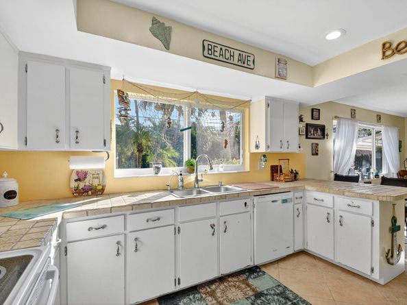 2630 SW 5th Street, Boynton Beach FL 33435