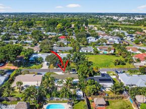 2630 SW 5th Street, Boynton Beach FL 33435