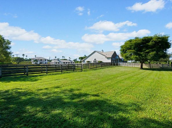 14134 Belmont Trace, Wellington FL 33414