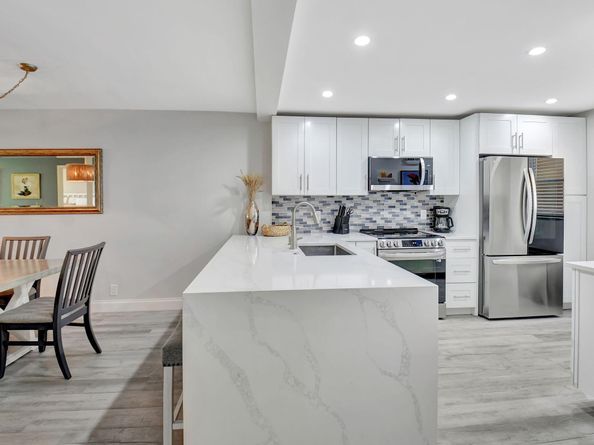 2805 SW 22nd Avenue 2050, Delray Beach FL 33445