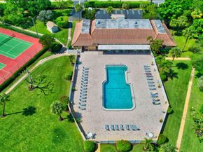 2805 SW 22nd Avenue 2050, Delray Beach FL 33445