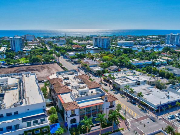 2805 SW 22nd Avenue 2050, Delray Beach FL 33445