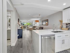 2805 SW 22nd Avenue 2050, Delray Beach FL 33445