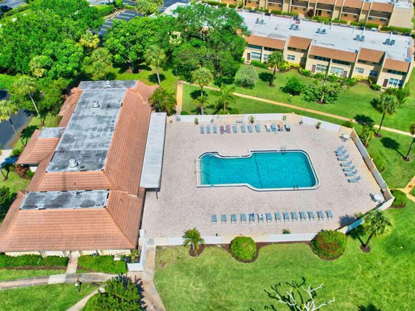 2805 SW 22nd Avenue 2050, Delray Beach FL 33445