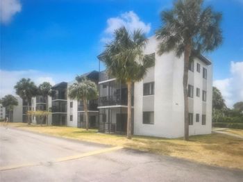 3710 N Pine Island Rd