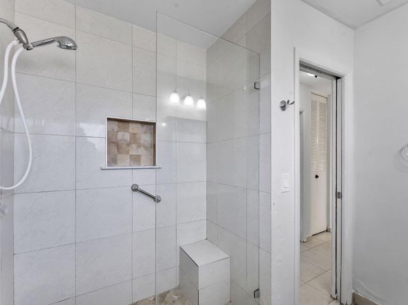 5243 Cresthaven Boulevard F, West Palm Beach FL 33415