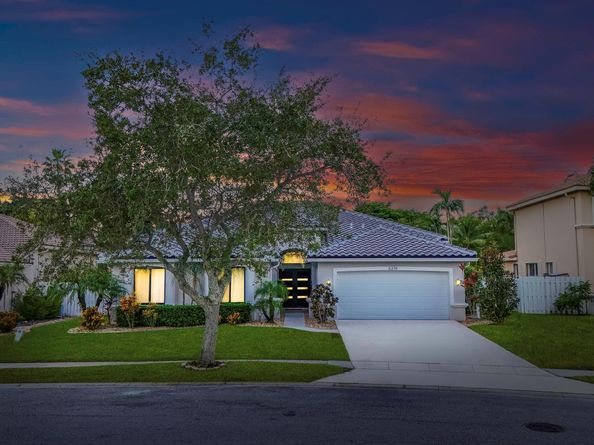 6374 Old Medinah Circle, Lake Worth FL 33463