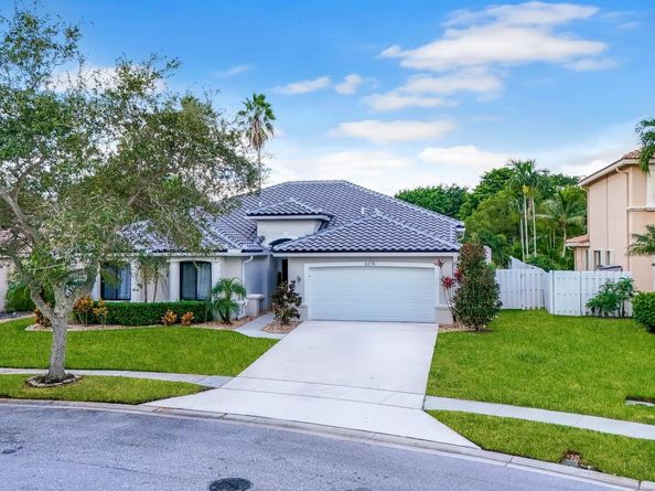 6374 Old Medinah Circle, Lake Worth FL 33463