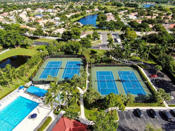 6374 Old Medinah Circle, Lake Worth FL 33463