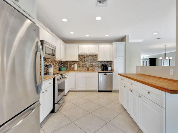 3839 Quail Ridge Drive N, Boynton Beach FL 33436