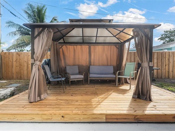 1399 W Camino Real, Boca Raton FL 33486