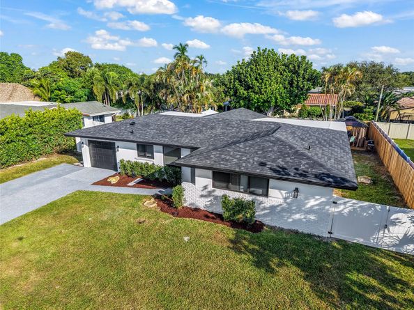 1399 W Camino Real, Boca Raton FL 33486