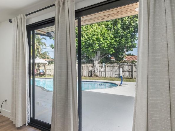 1399 W Camino Real, Boca Raton FL 33486