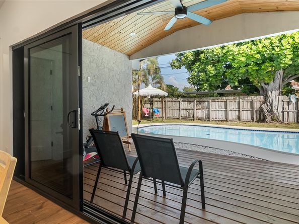 1399 W Camino Real, Boca Raton FL 33486