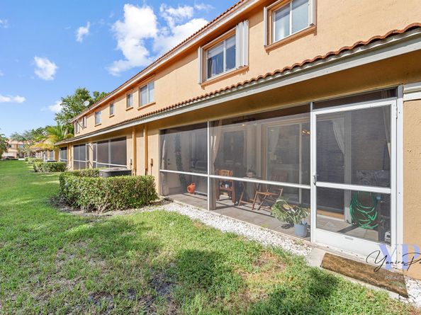 6148 Eaton Street, West Palm Beach FL 33411