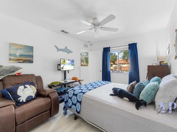 6148 Eaton Street, West Palm Beach FL 33411