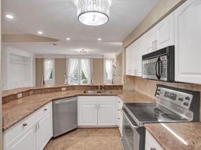 1900 Oceanwalk Ln 115, Pompano Beach FL 33062