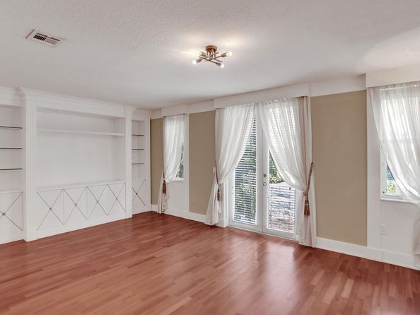 1900 Oceanwalk Ln 115, Pompano Beach FL 33062