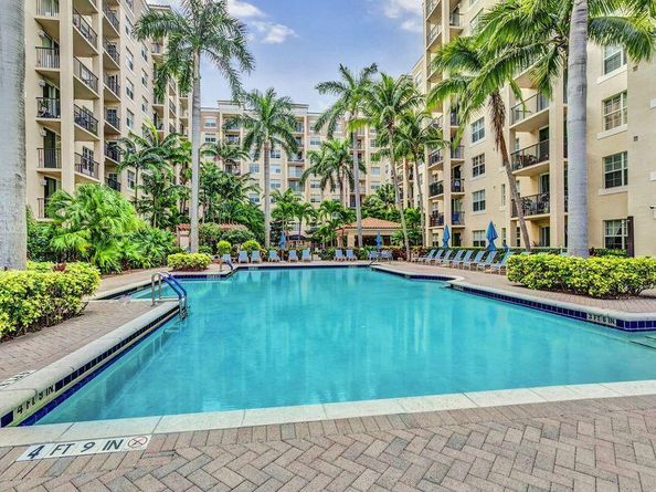 1801 N Flagler Drive 211, West Palm Beach FL 33407