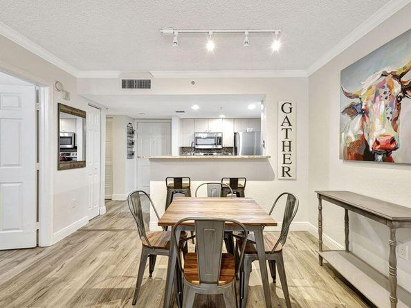 1801 N Flagler Drive 211, West Palm Beach FL 33407