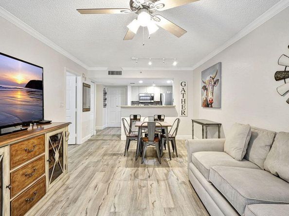 1801 N Flagler Drive 211, West Palm Beach FL 33407