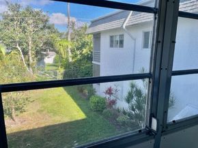 2840 Cynthia Lane 202, Lake Worth Beach FL 33461